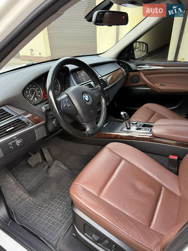 Внедорожник / Кроссовер BMW X5 2012 в Хмельницком фото 30 Внедорожник / Кроссовер BMW X5 2012 в Хмельницком