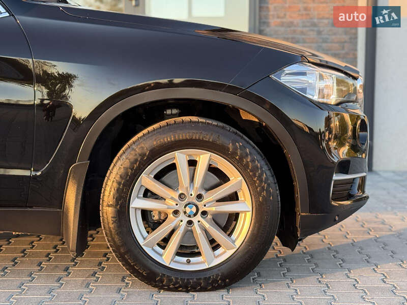 Внедорожник / Кроссовер BMW X5 2016 в Мукачево