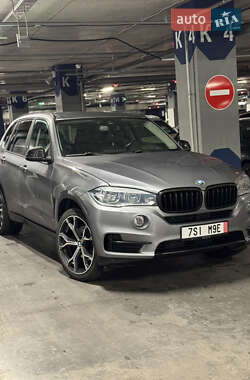 Внедорожник / Кроссовер BMW X5 2014 в Харькове