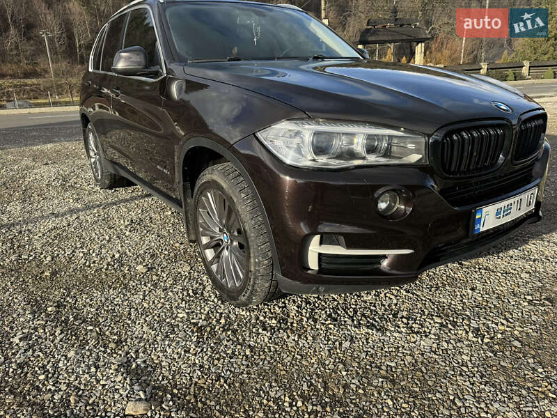 Внедорожник / Кроссовер BMW X5 2015 в Яблунице