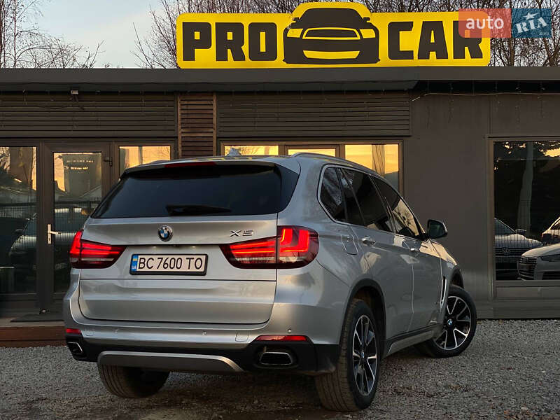 Позашляховик / Кросовер BMW X5 2017 в Львові