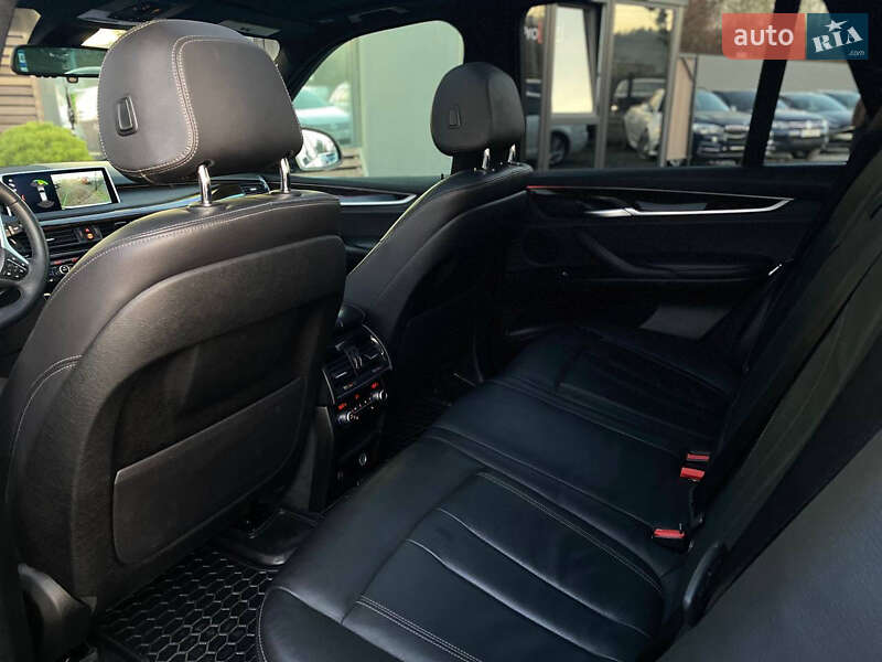 Позашляховик / Кросовер BMW X5 2017 в Львові