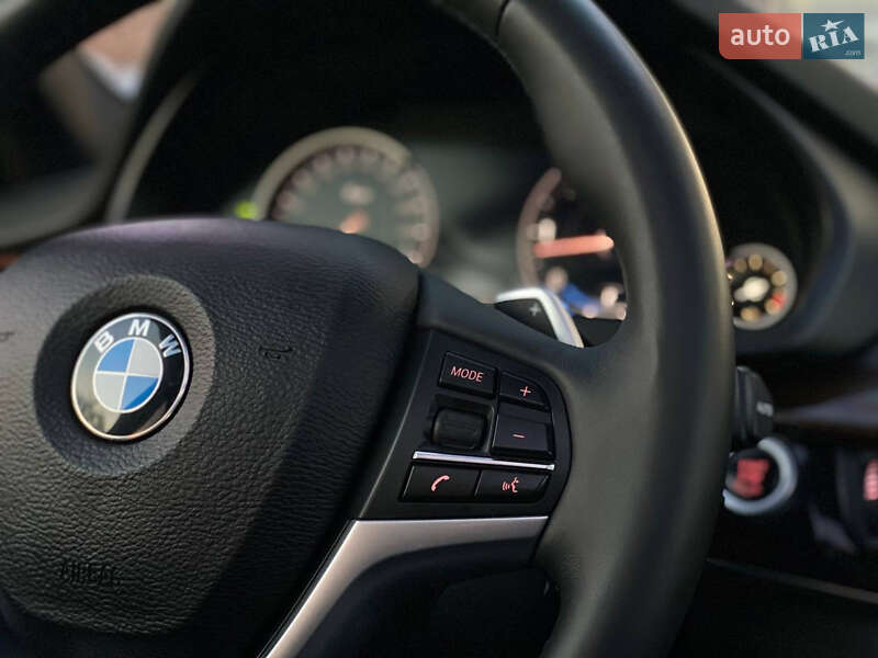Позашляховик / Кросовер BMW X5 2017 в Львові