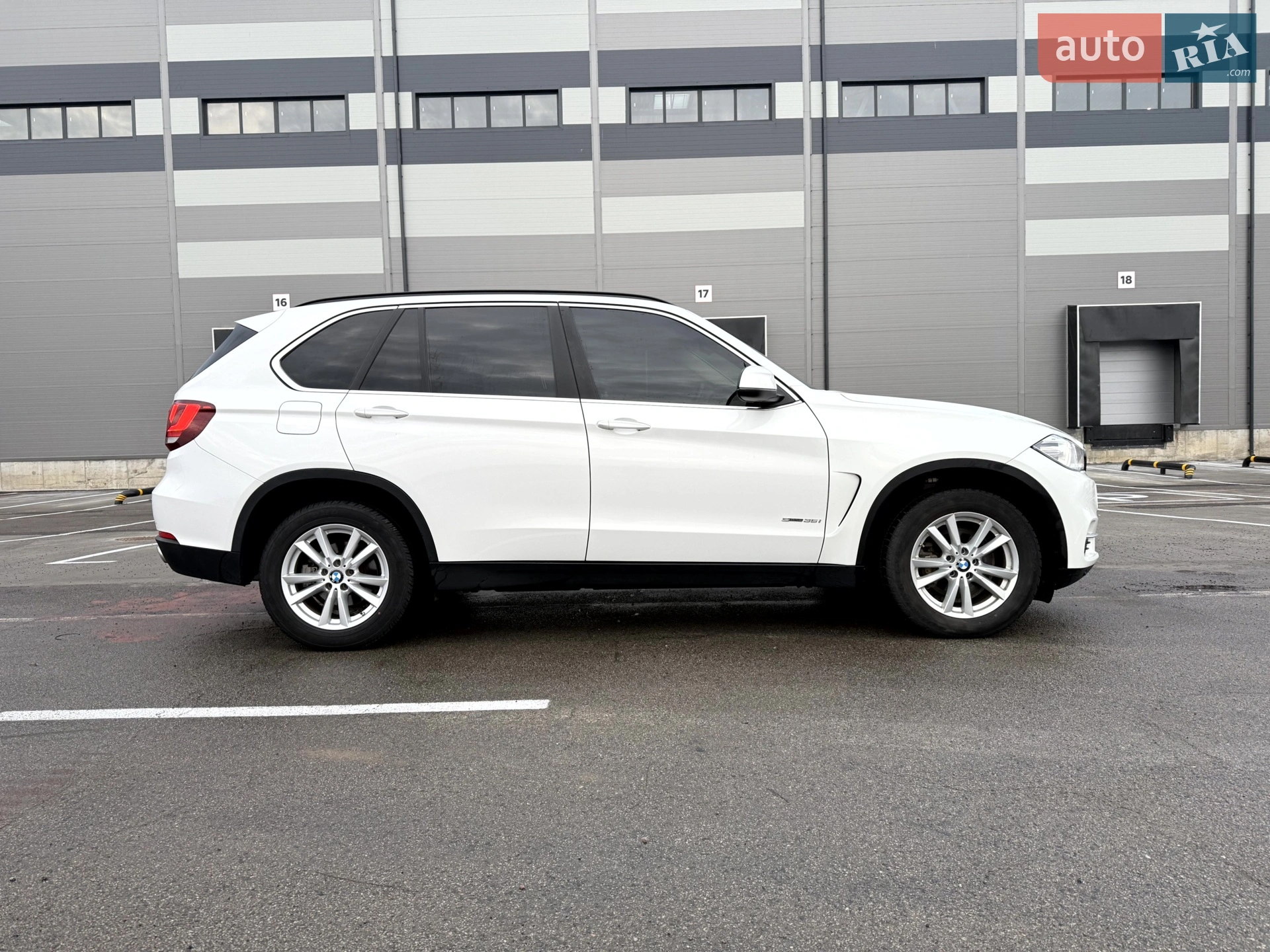 2014 BMW X5 - мініатюра 37