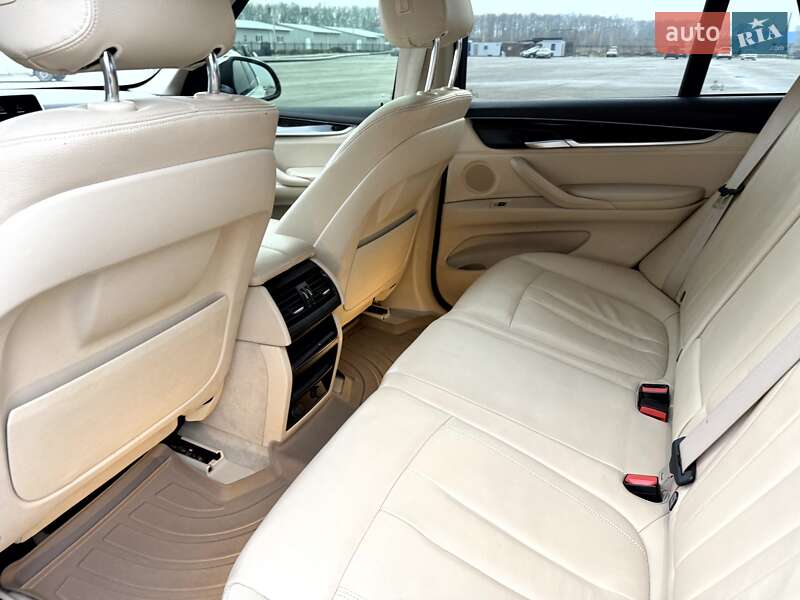 Внедорожник / Кроссовер BMW X5 2014 в Киеве