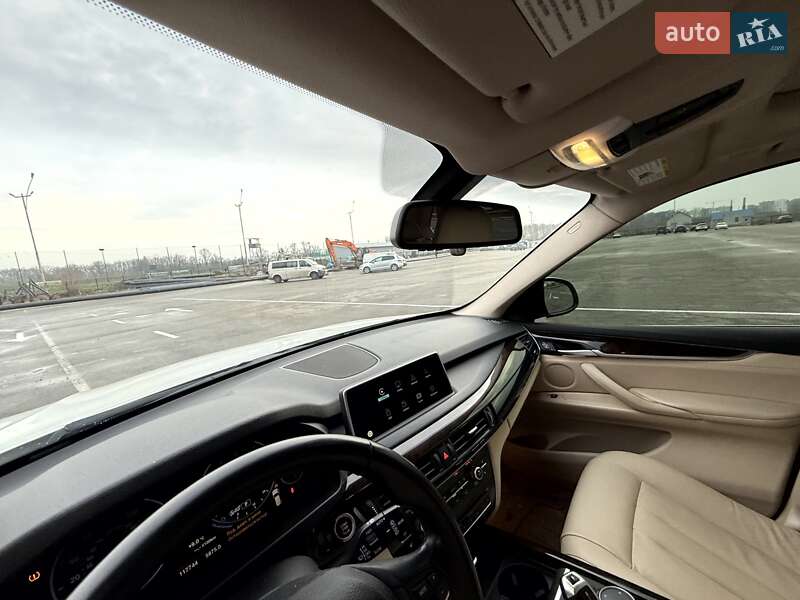 Внедорожник / Кроссовер BMW X5 2014 в Киеве