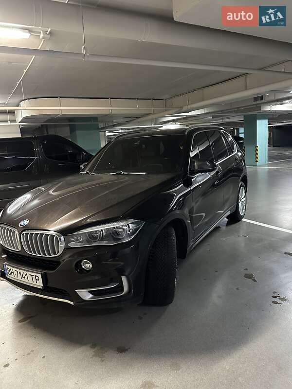 Внедорожник / Кроссовер BMW X5 2015 в Одессе