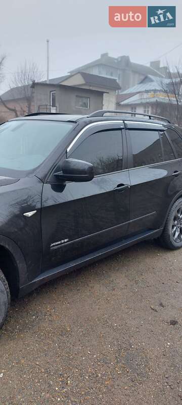 Внедорожник / Кроссовер BMW X5 2012 в Снятине