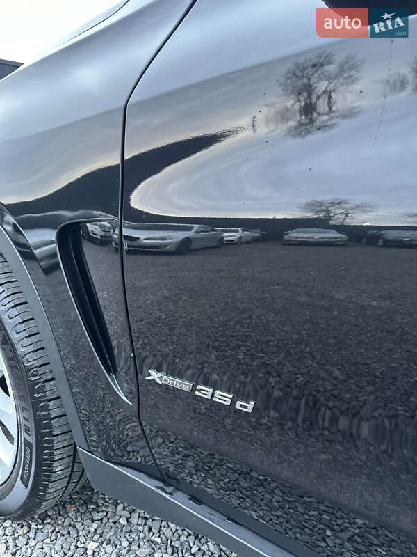 Внедорожник / Кроссовер BMW X5 2016 в Ужгороде