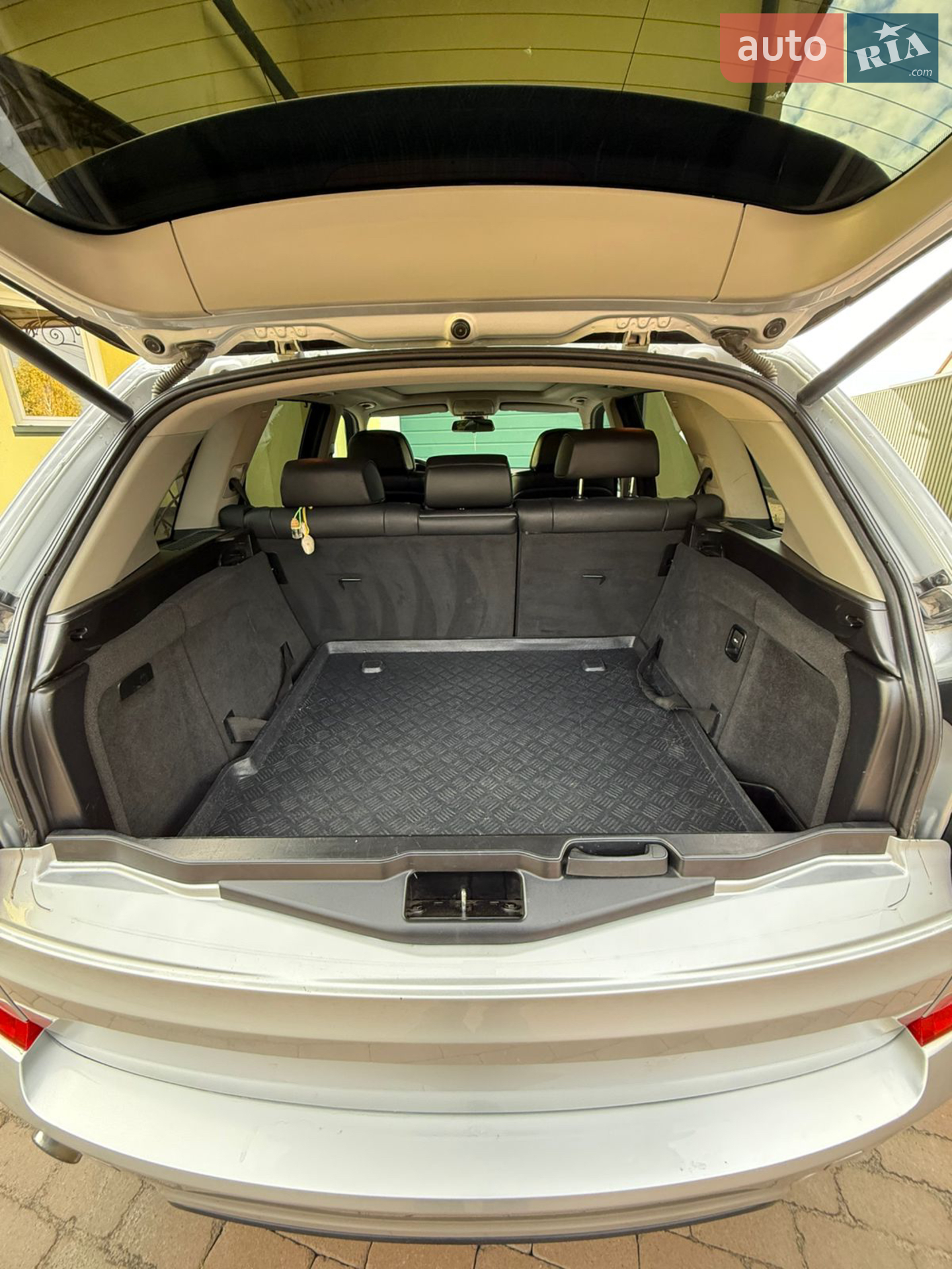 2010 BMW X5 - мініатюра 6