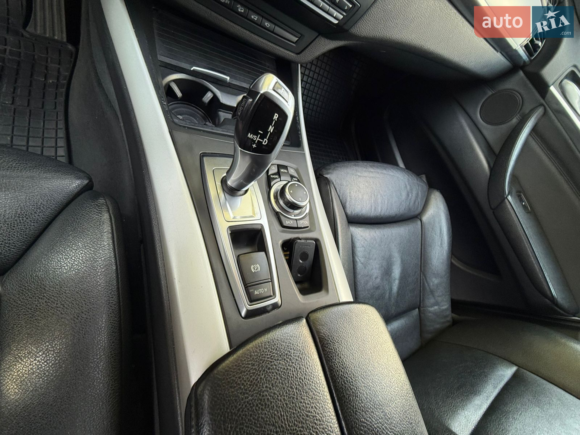 2010 BMW X5 - мініатюра 11