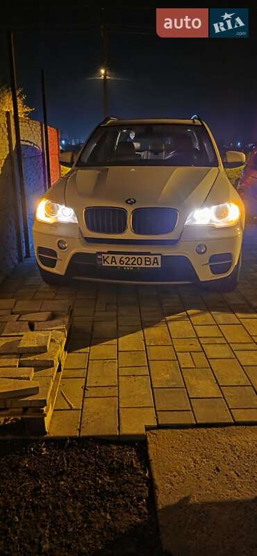 BMW X5 2011
