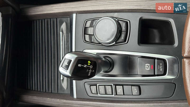 Внедорожник / Кроссовер BMW X5 2016 в Николаеве