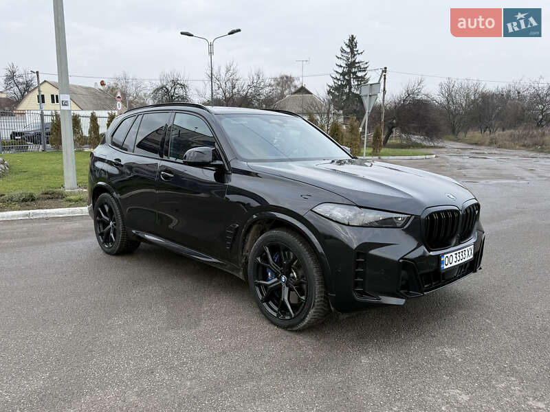 Внедорожник / Кроссовер BMW X5 2024 в Киеве