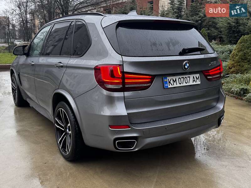 Внедорожник / Кроссовер BMW X5 2014 в Коростене