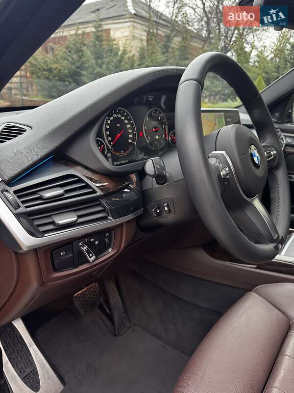 Внедорожник / Кроссовер BMW X5 2014 в Коростене