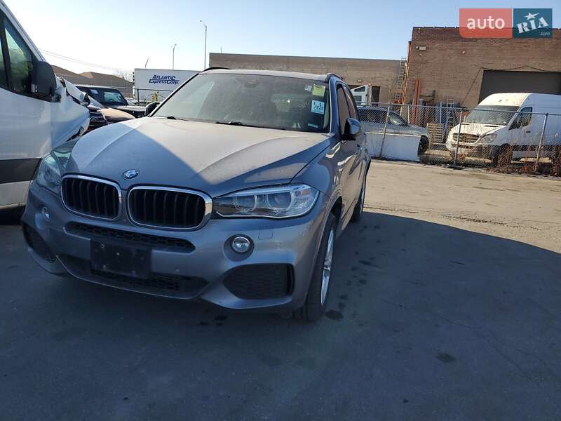 Внедорожник / Кроссовер BMW X5 2014 в Коростене