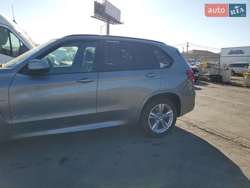 Внедорожник / Кроссовер BMW X5 2014 в Коростене