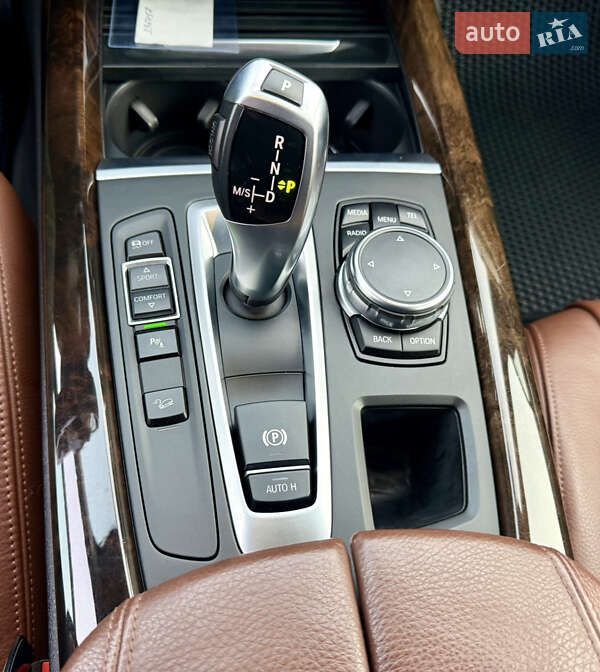 Внедорожник / Кроссовер BMW X5 2015 в Одессе