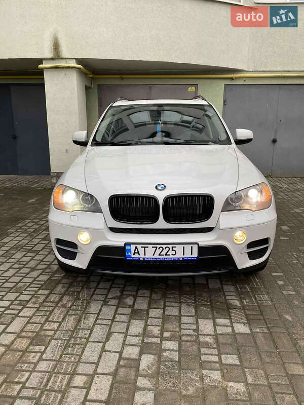Внедорожник / Кроссовер BMW X5 2012 в Ивано-Франковске