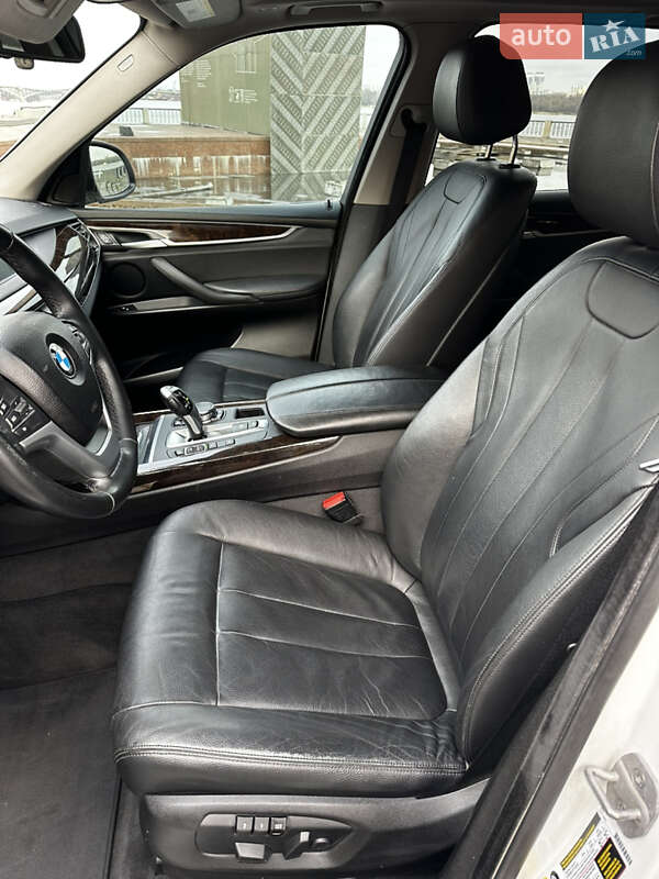 Внедорожник / Кроссовер BMW X5 2015 в Киеве