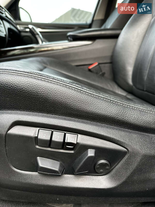 Внедорожник / Кроссовер BMW X5 2015 в Киеве