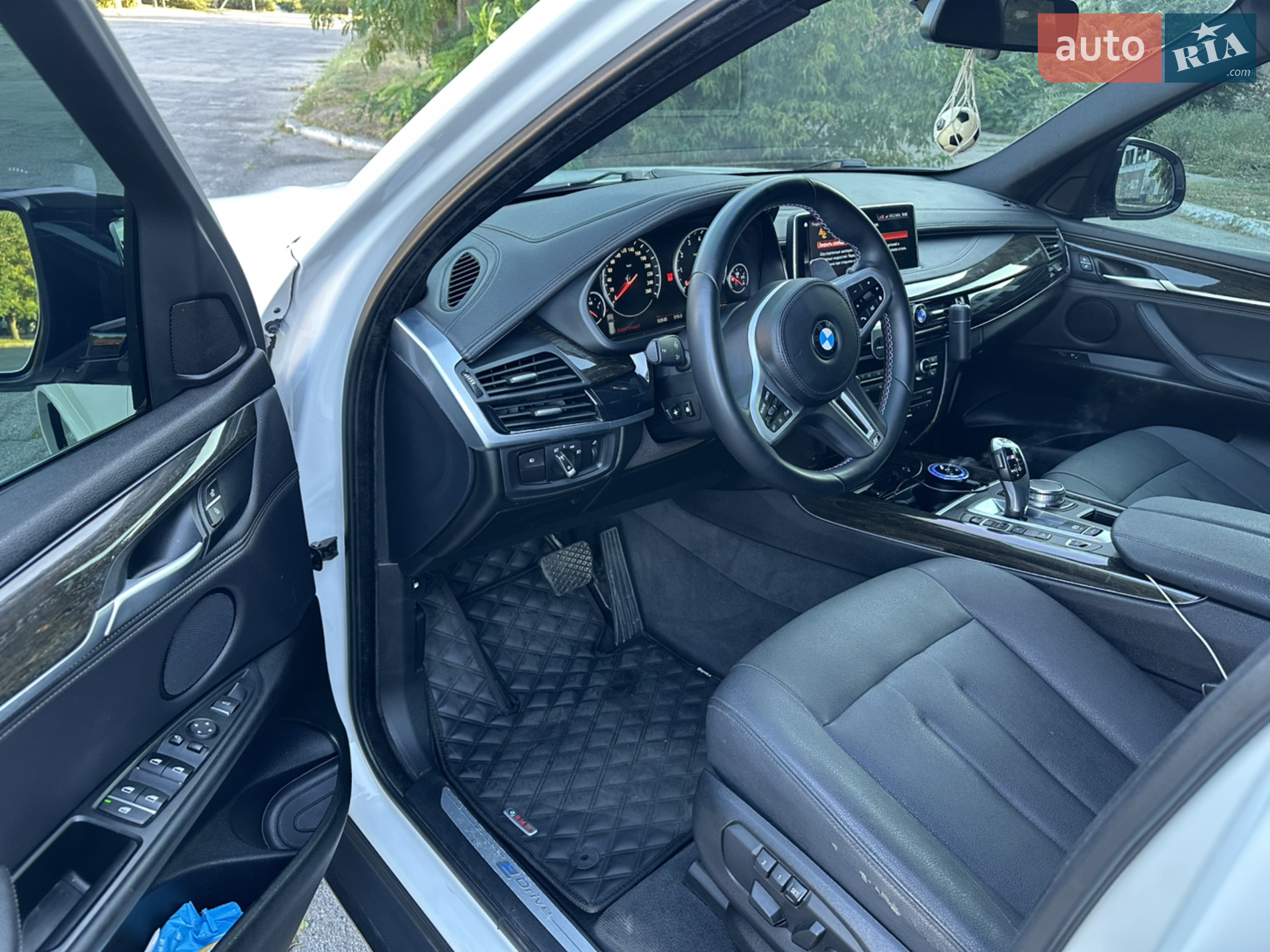 2017 BMW X5 - мініатюра 6