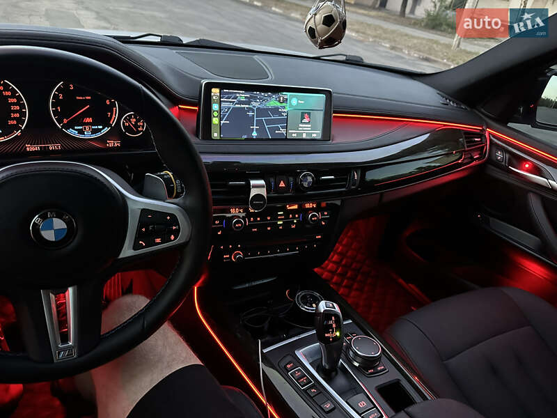 Внедорожник / Кроссовер BMW X5 2017 в Никополе