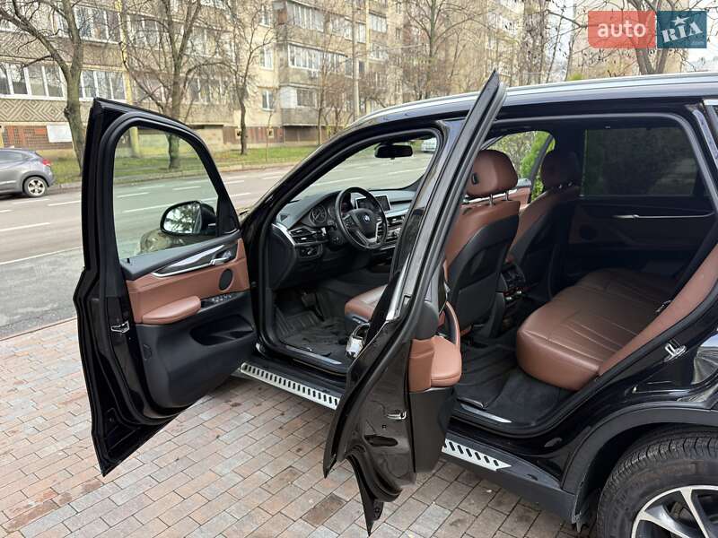 Внедорожник / Кроссовер BMW X5 2016 в Киеве