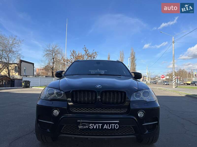 Внедорожник / Кроссовер BMW X5 2011 в Николаеве