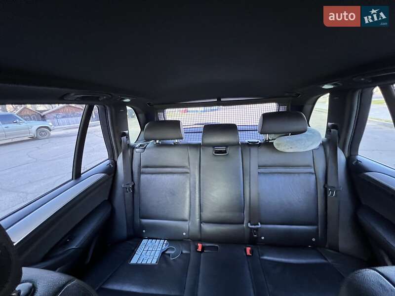 Внедорожник / Кроссовер BMW X5 2011 в Николаеве