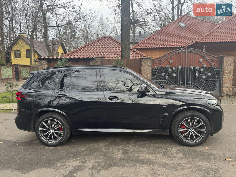 Внедорожник / Кроссовер BMW X5 2023 в Киеве