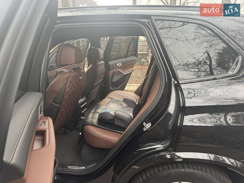 Внедорожник / Кроссовер BMW X5 2023 в Киеве