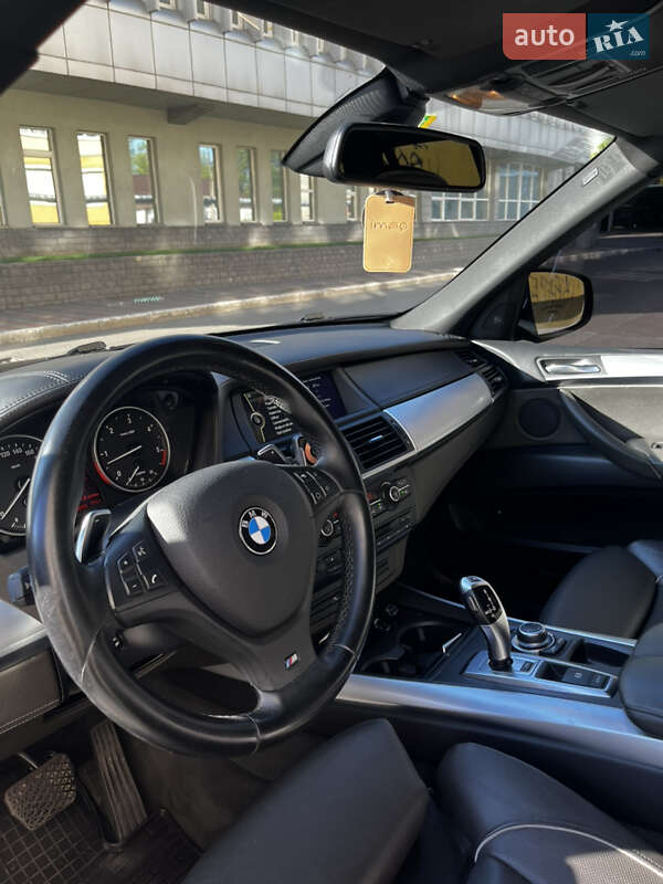 Позашляховик / Кросовер BMW X5 2012 в Дніпрі фото 12 Позашляховик / Кросовер BMW X5 2012 в Дніпрі