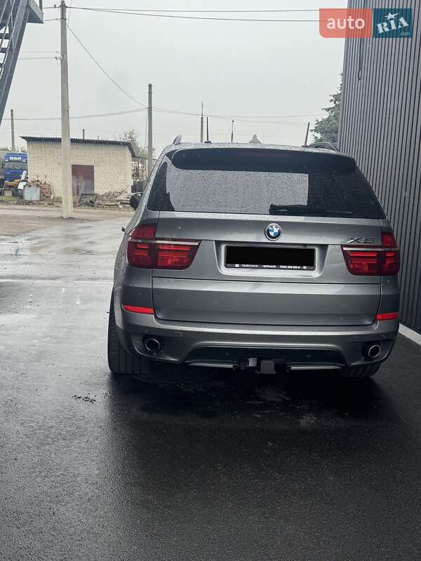 Позашляховик / Кросовер BMW X5 2012 в Черкасах