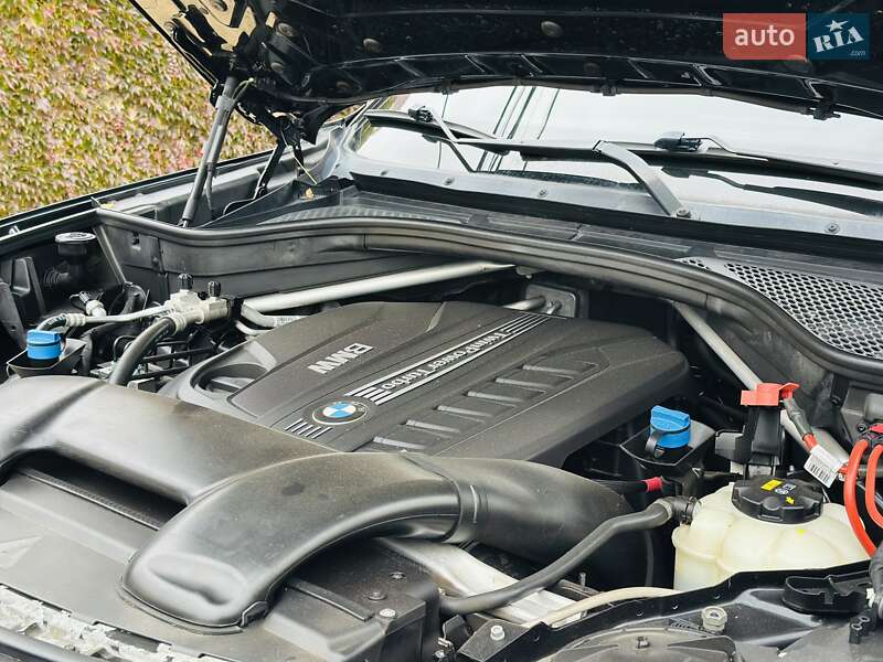 Позашляховик / Кросовер BMW X5 2016 в Одесі