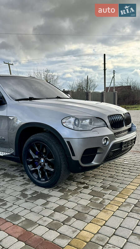 Внедорожник / Кроссовер BMW X5 2013 в Староконстантинове