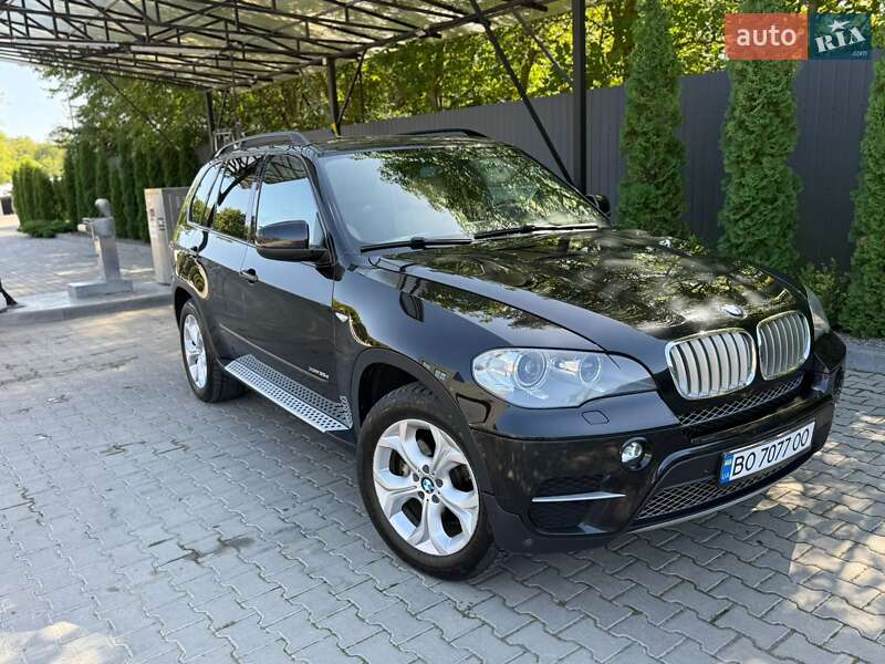 Внедорожник / Кроссовер BMW X5 2011 в Теребовле