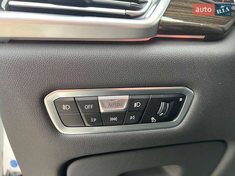 Внедорожник / Кроссовер BMW X5 2019 в Одессе