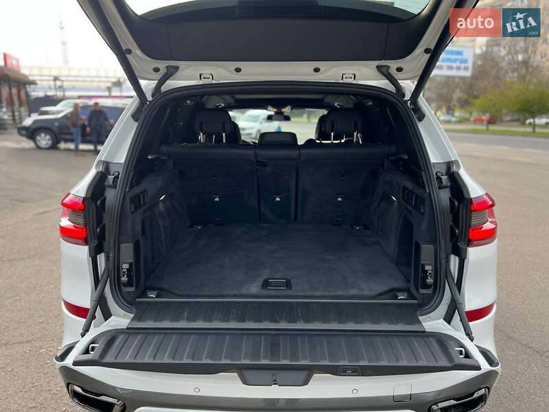 Внедорожник / Кроссовер BMW X5 2019 в Одессе