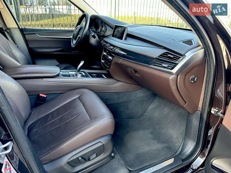 Позашляховик / Кросовер BMW X5 2016 в Харкові