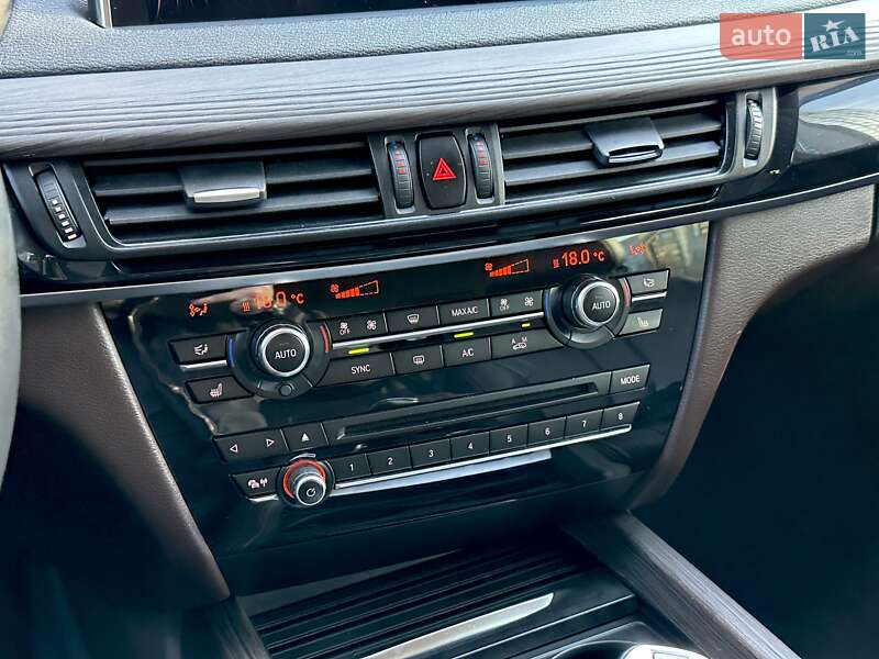 Позашляховик / Кросовер BMW X5 2016 в Харкові