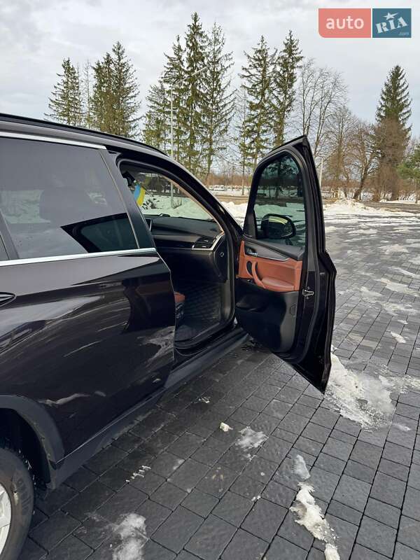 Внедорожник / Кроссовер BMW X5 2016 в Самборе