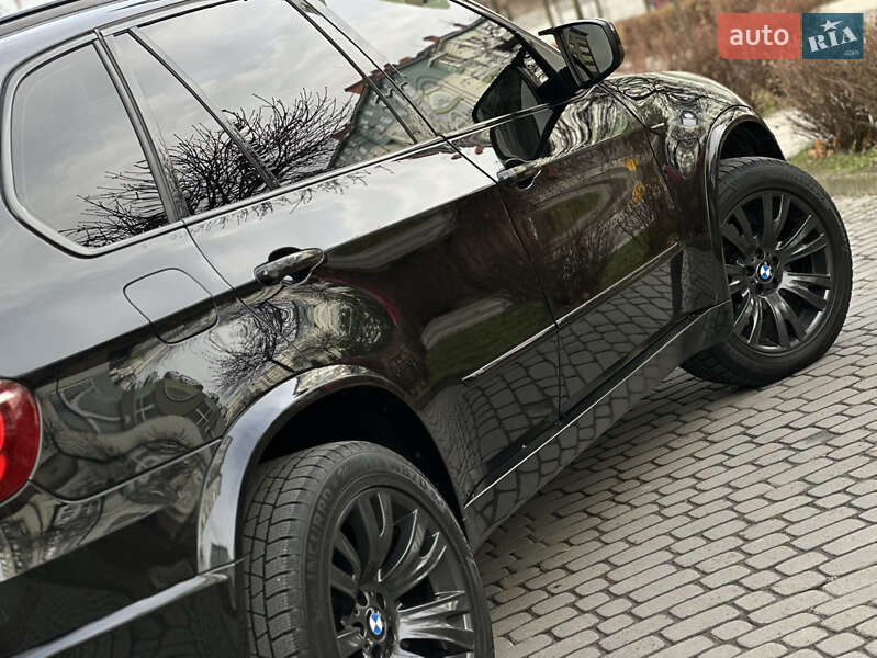 Внедорожник / Кроссовер BMW X5 2011 в Ивано-Франковске