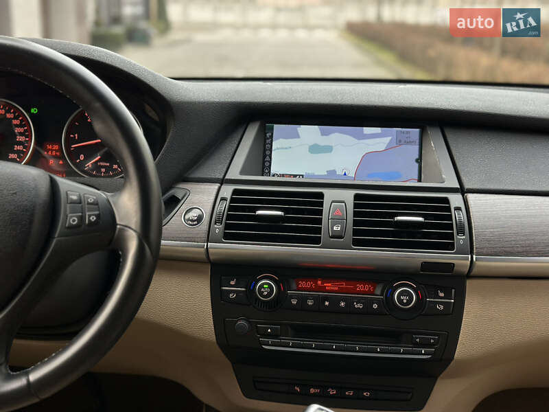 Внедорожник / Кроссовер BMW X5 2011 в Ивано-Франковске