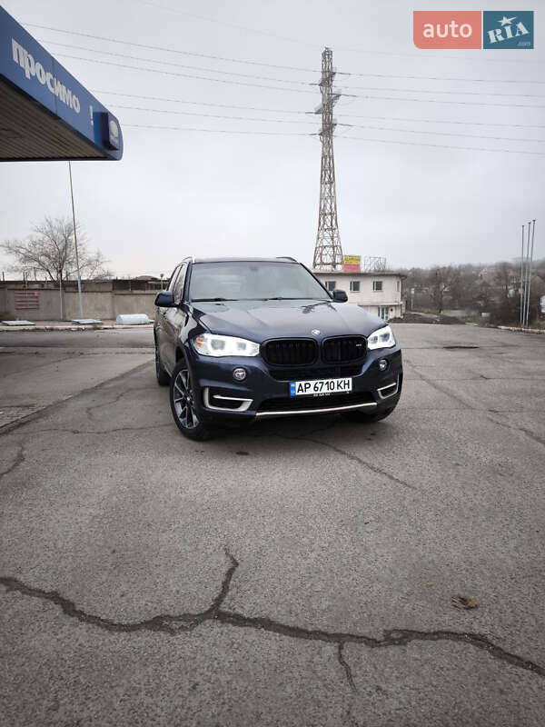 Внедорожник / Кроссовер BMW X5 2016 в Запорожье