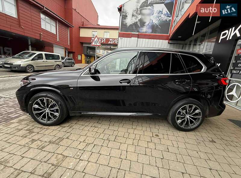 Внедорожник / Кроссовер BMW X5 2020 в Львове