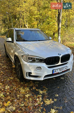 Внедорожник / Кроссовер BMW X5 2014 в Черновцах