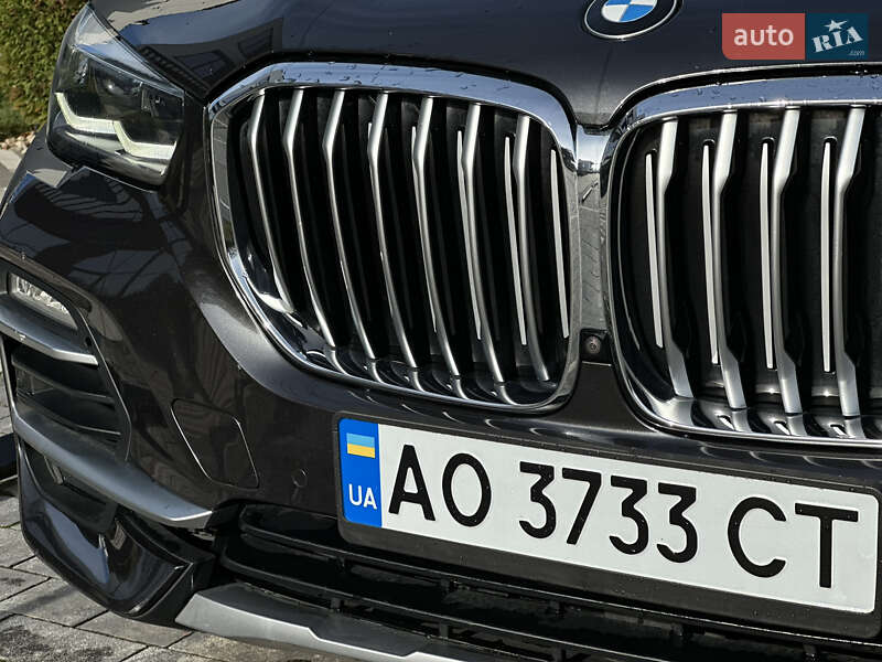 Внедорожник / Кроссовер BMW X5 2020 в Ужгороде