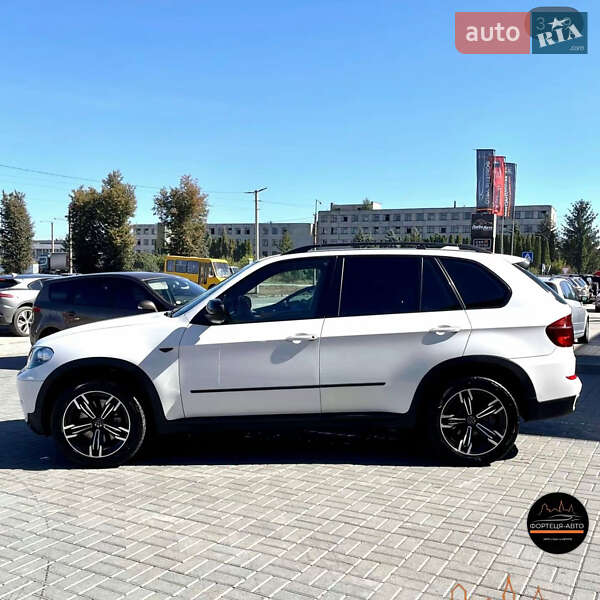 Внедорожник / Кроссовер BMW X5 2011 в Каменец-Подольском